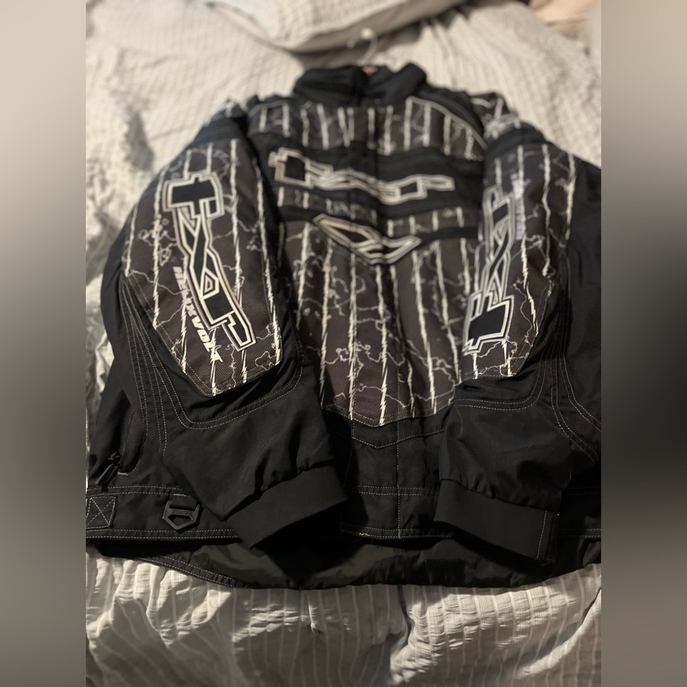 Mens XXL snowmobile coat.
